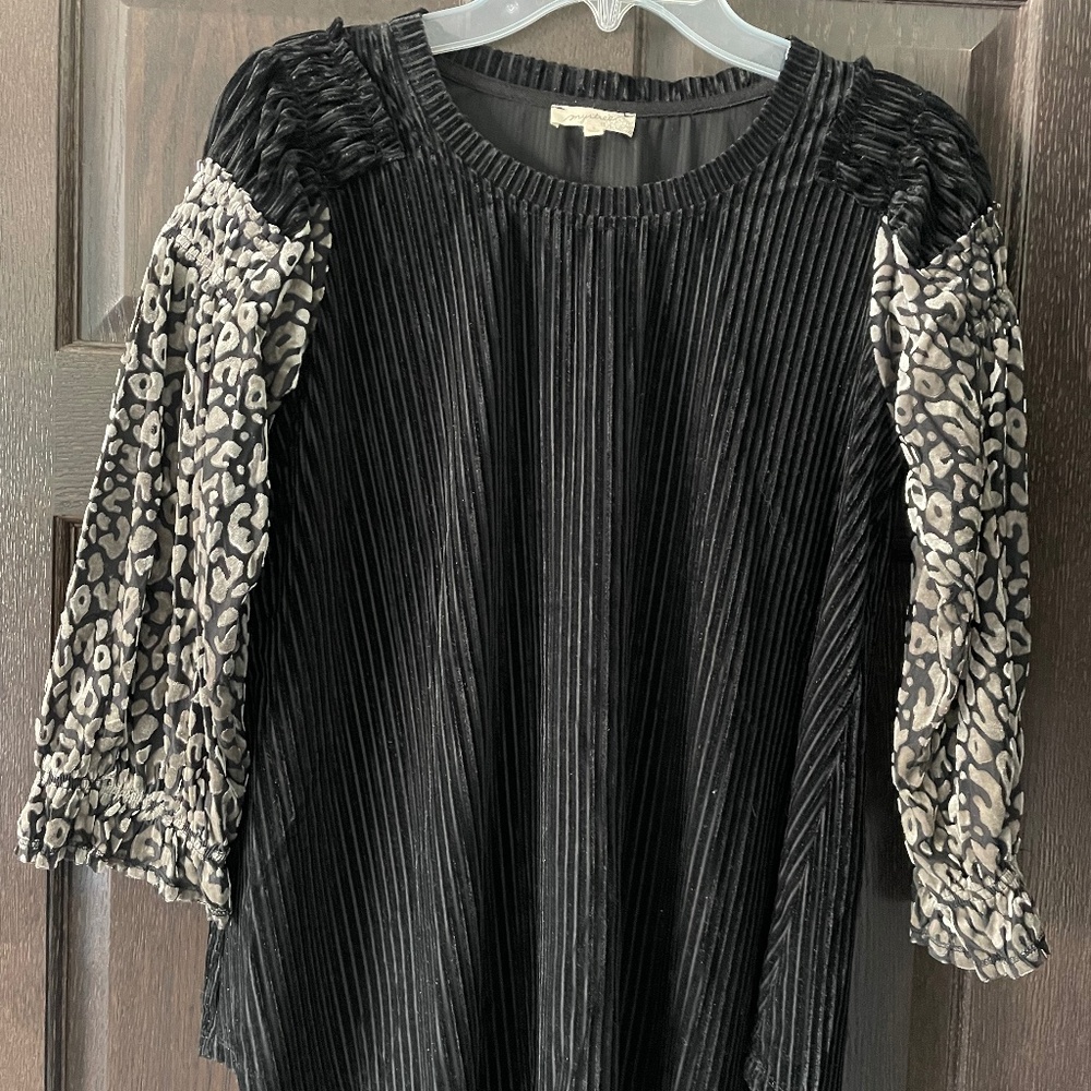 Mystere top